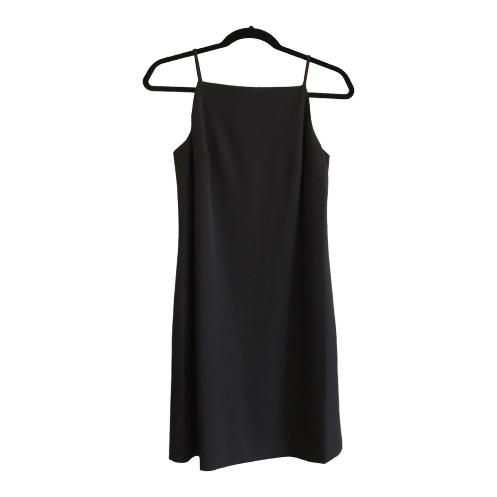 Maggie London elegant black dress